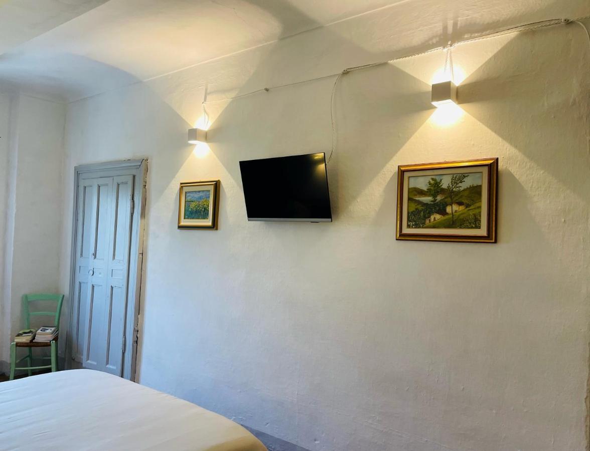Locazione Turistica Cascina Pela Leilighet Castagnole delle Lanze Eksteriør bilde